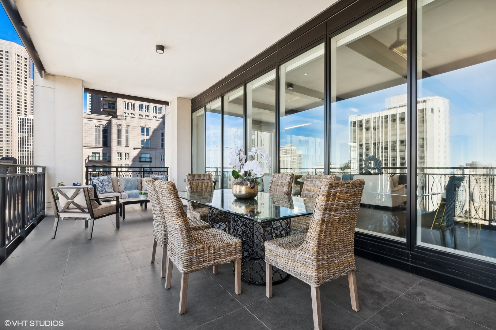 9 W Walton Street Unit: 2301