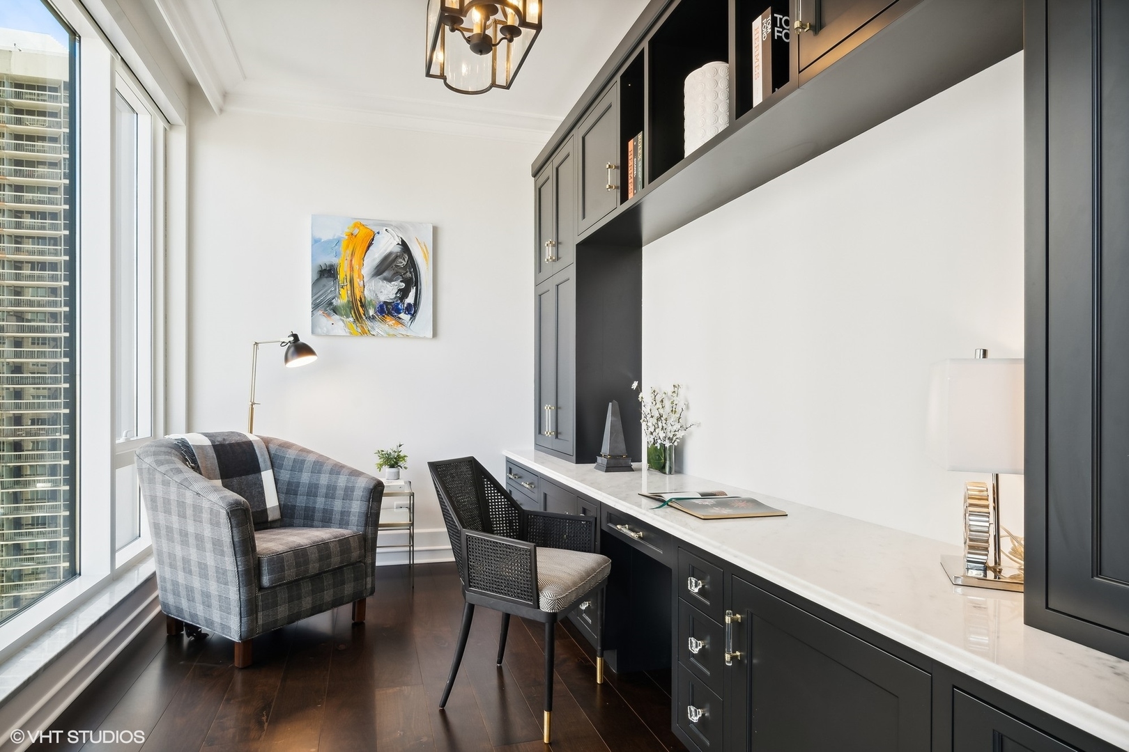 9 W Walton Street Unit: 2301