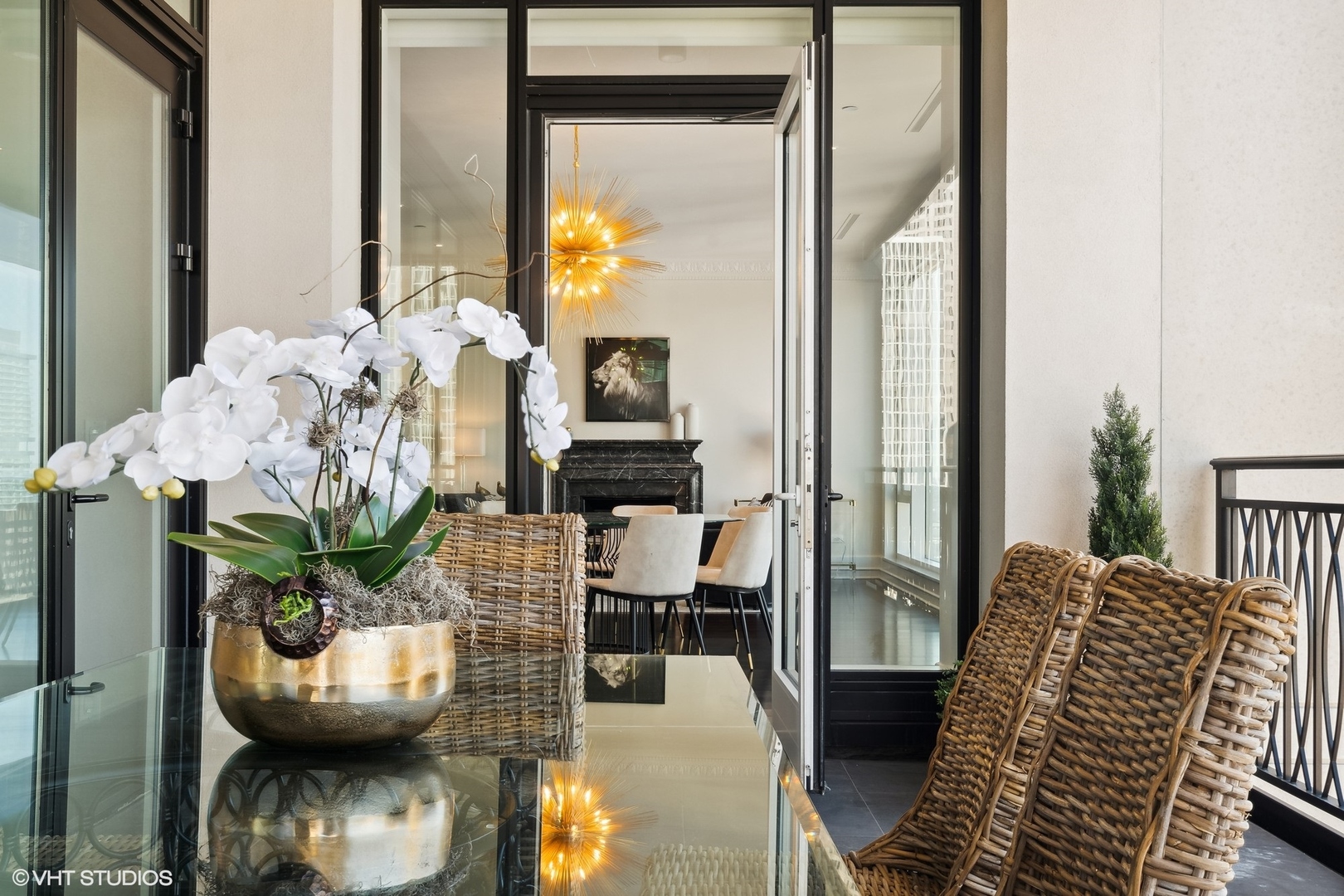 9 W Walton Street Unit: 2301