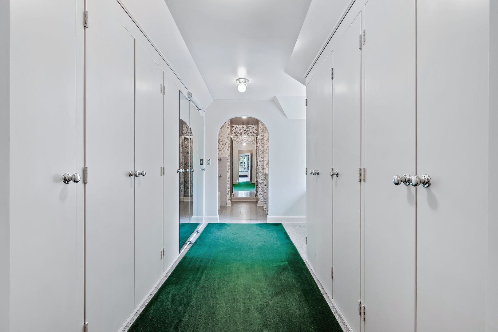 195 E Onwentsia Road