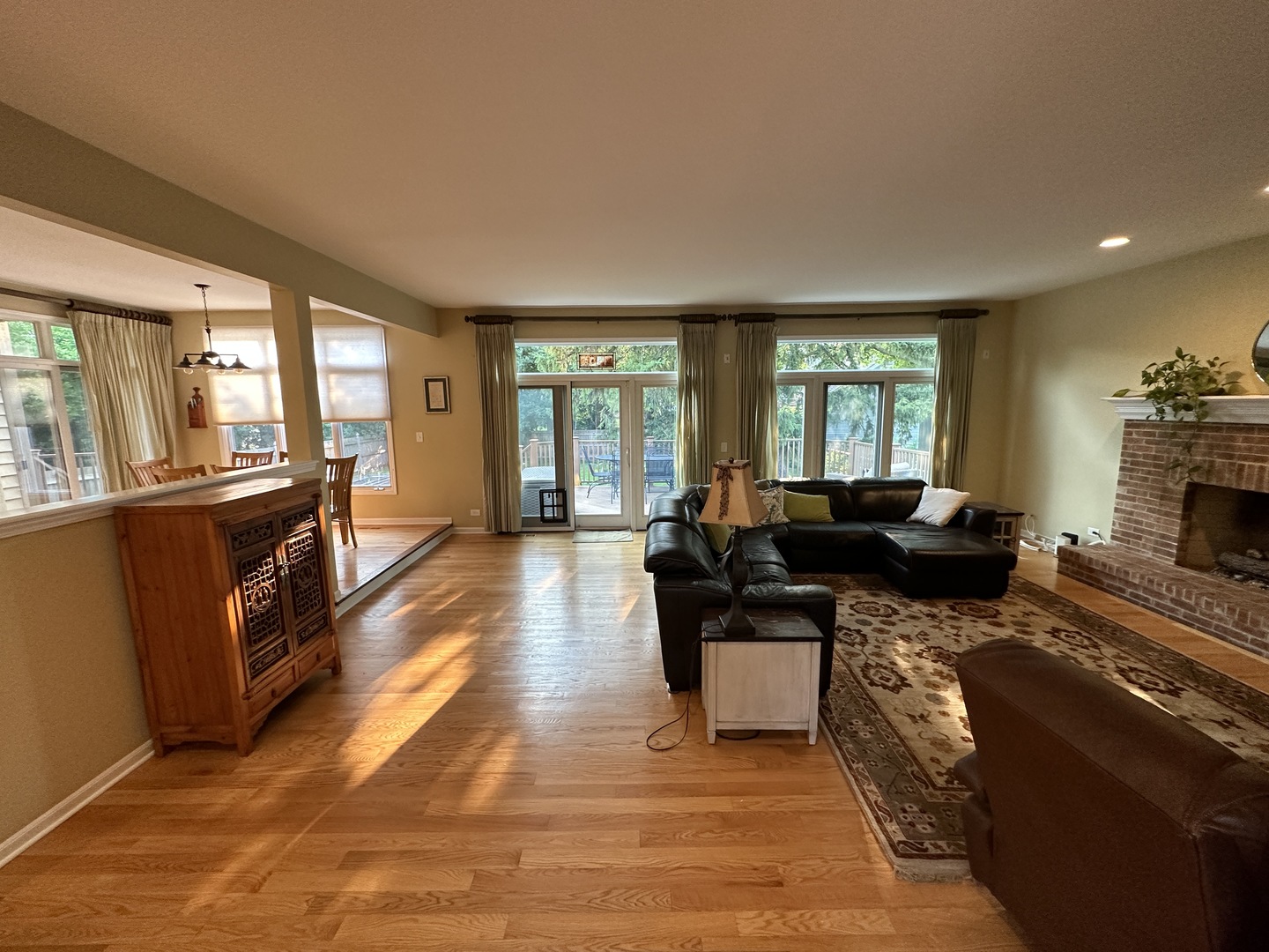 4814 Woodland Avenue