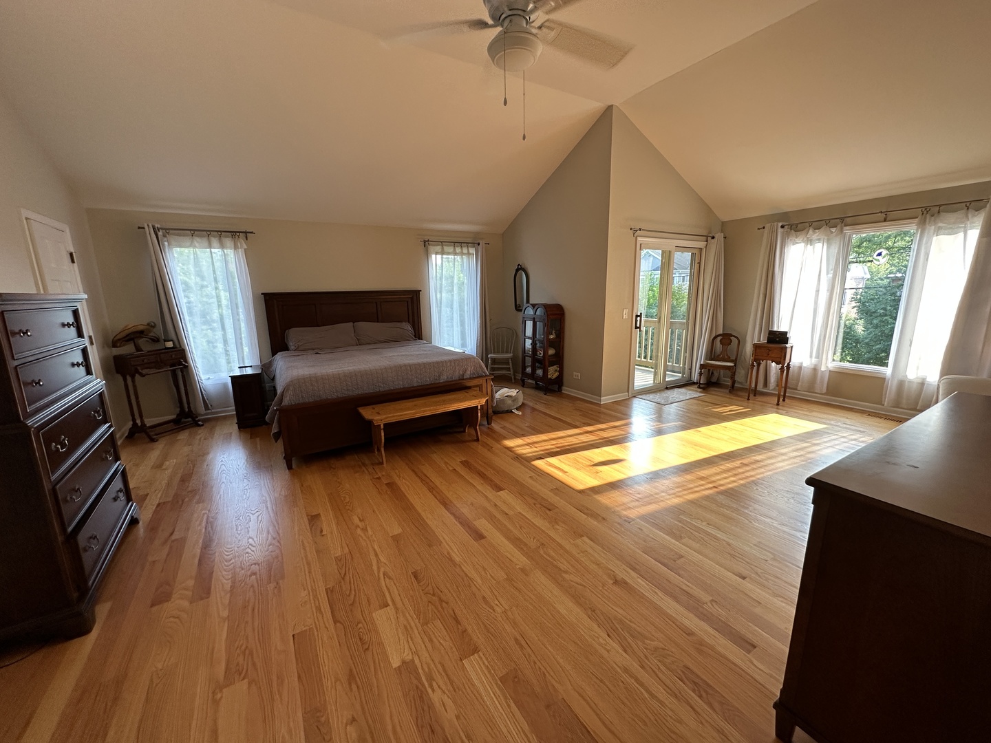 4814 Woodland Avenue