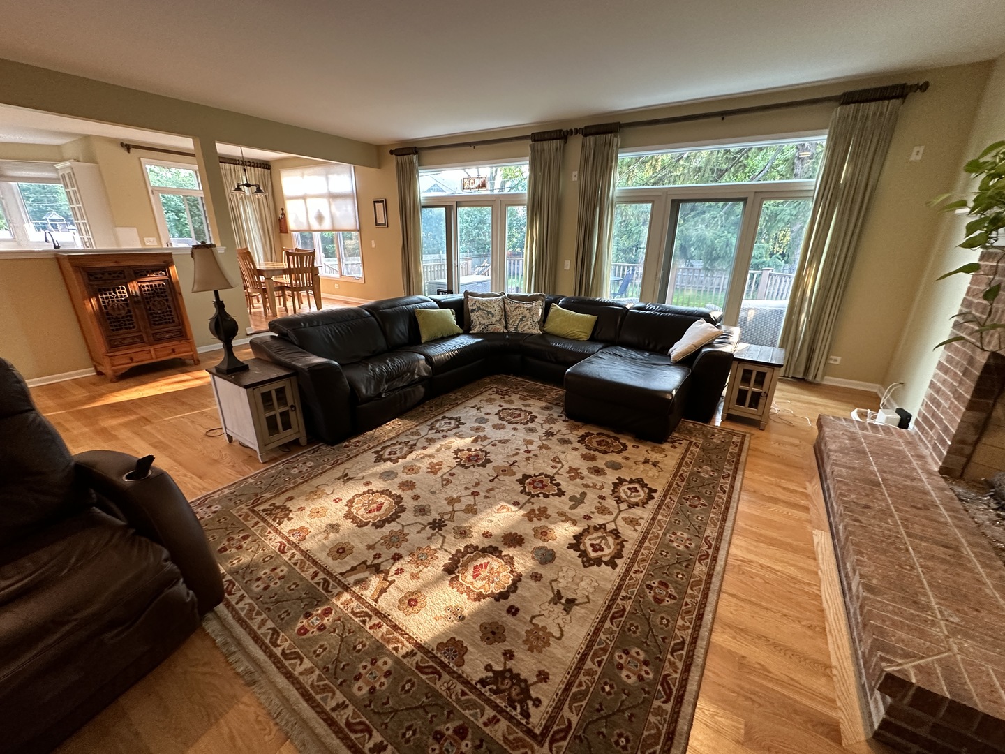 4814 Woodland Avenue