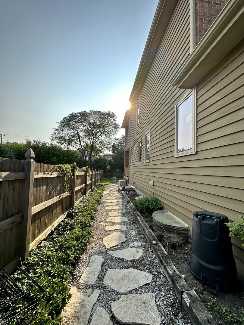 4814 Woodland Avenue