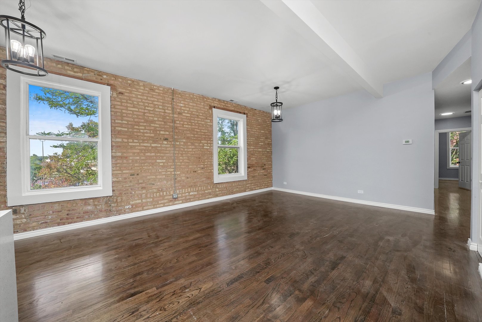 2648 N Washtenaw Avenue Unit: 3