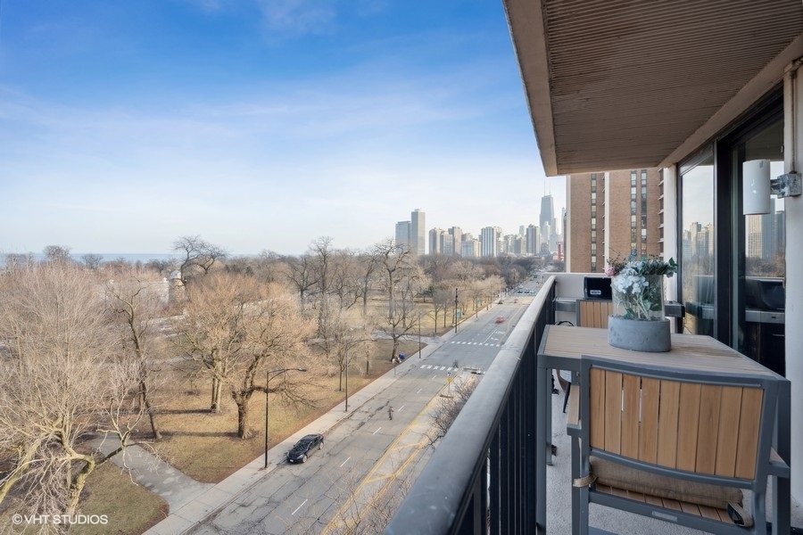 1920 N CLARK Street Unit: 7A