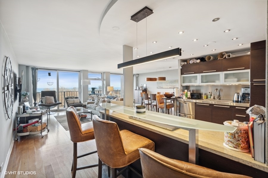 1920 N CLARK Street Unit: 7A