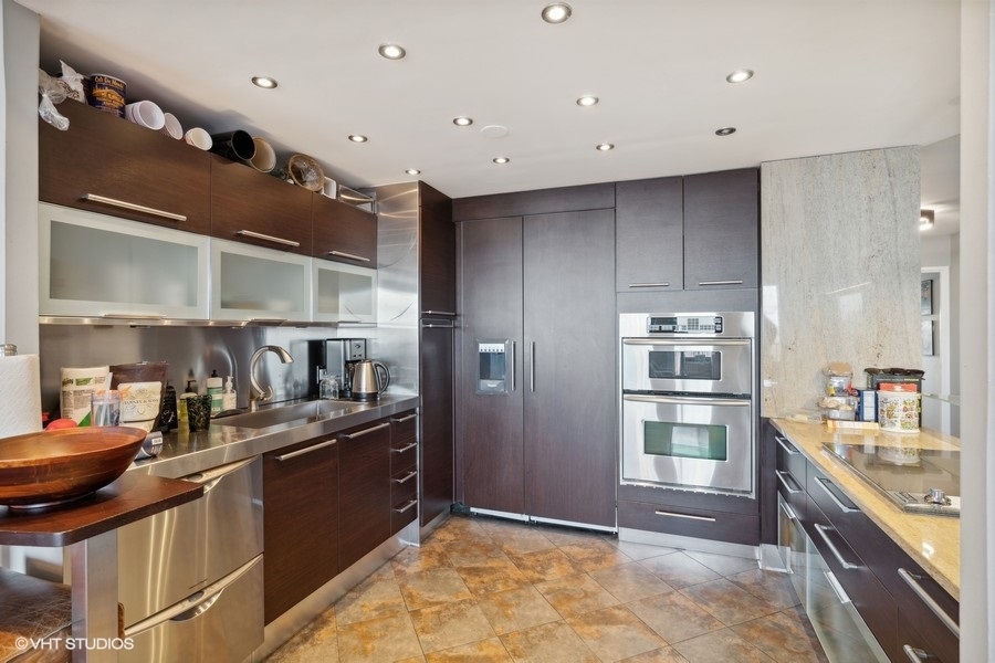 1920 N CLARK Street Unit: 7A