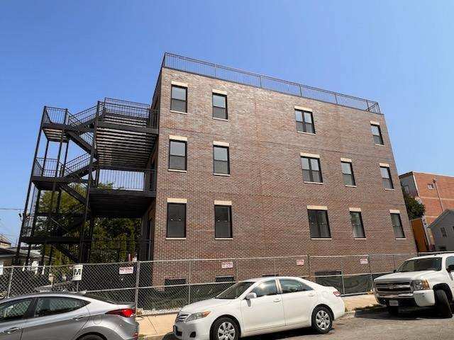 1624 S Carpenter Street Unit: 1