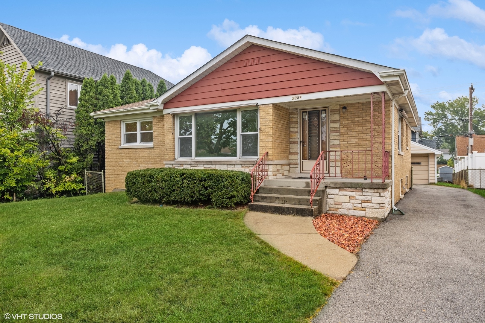 5341 S Catherine Avenue