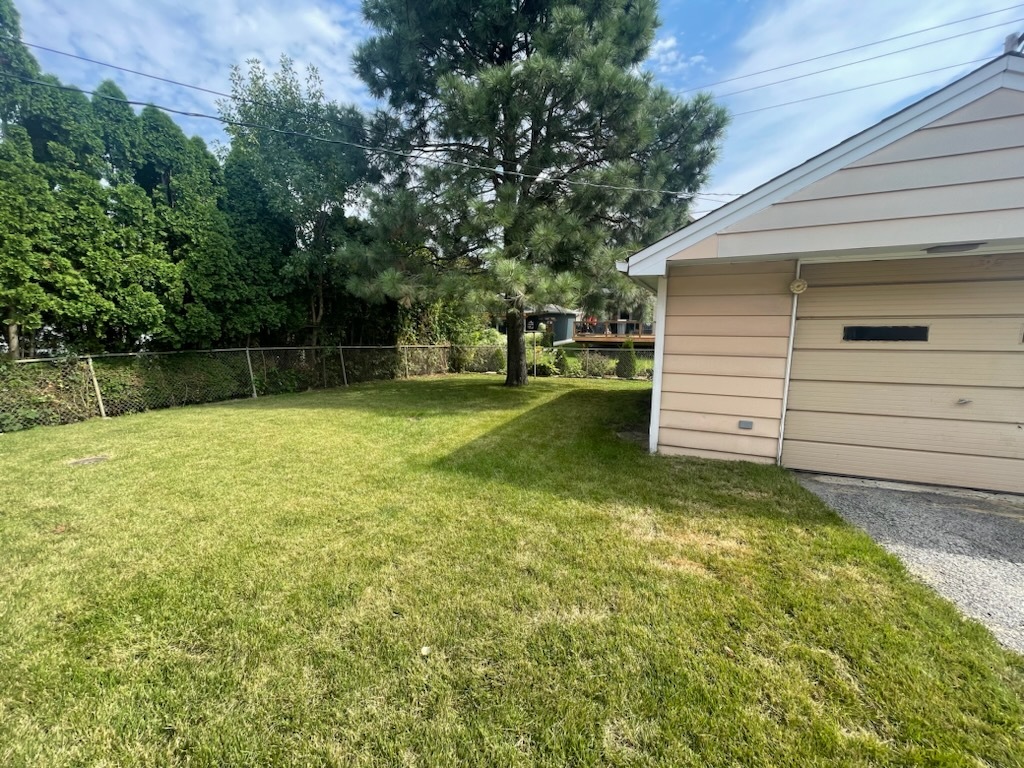 5341 S Catherine Avenue