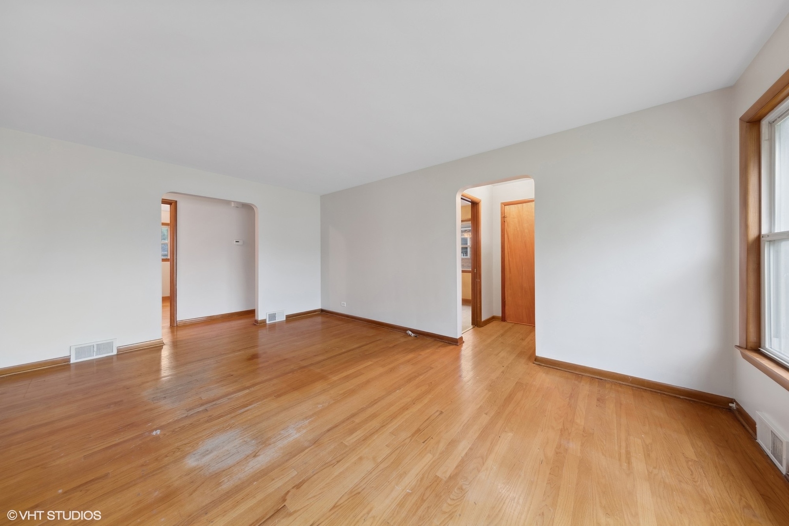 5341 S Catherine Avenue