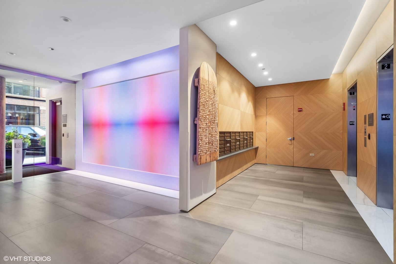 360 W Erie Street Unit: 4B