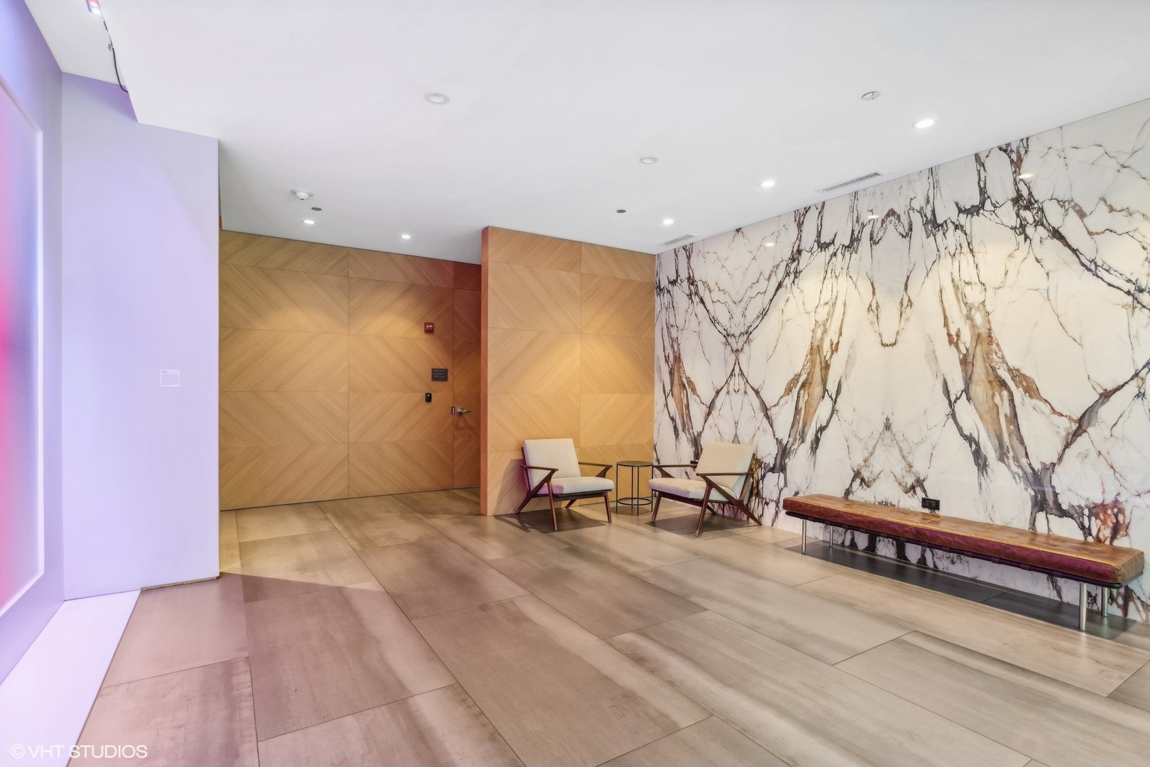 360 W Erie Street Unit: 4B