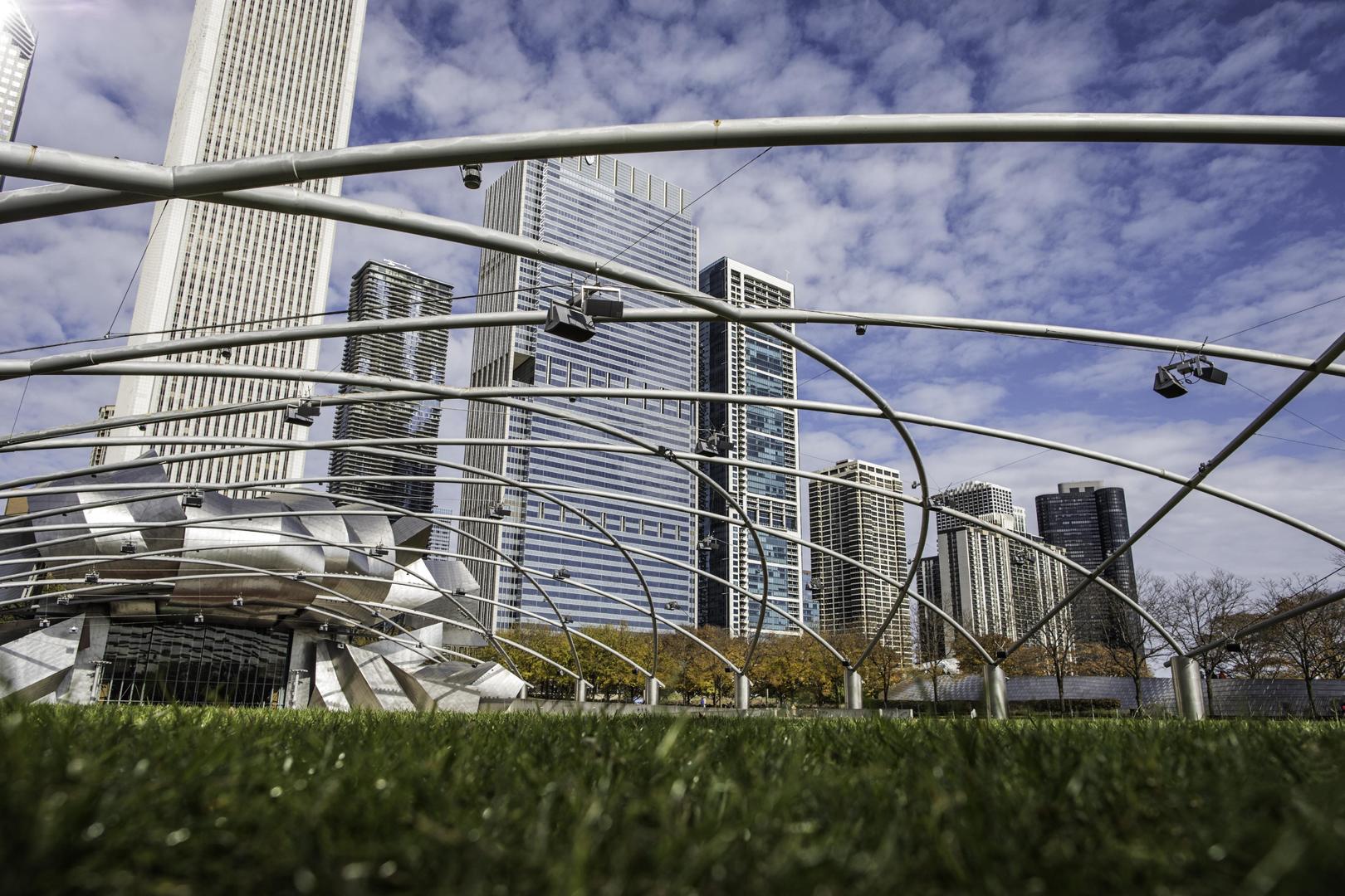 211 N Harbor Drive Unit: 2805