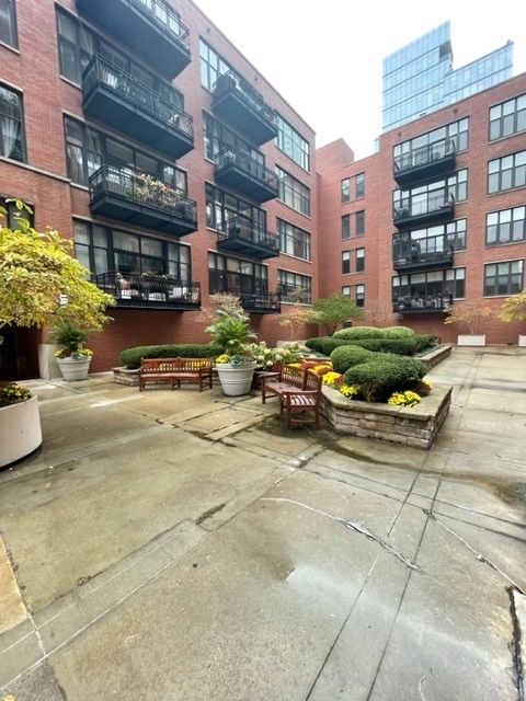 333 W Hubbard Street Unit: 3D
