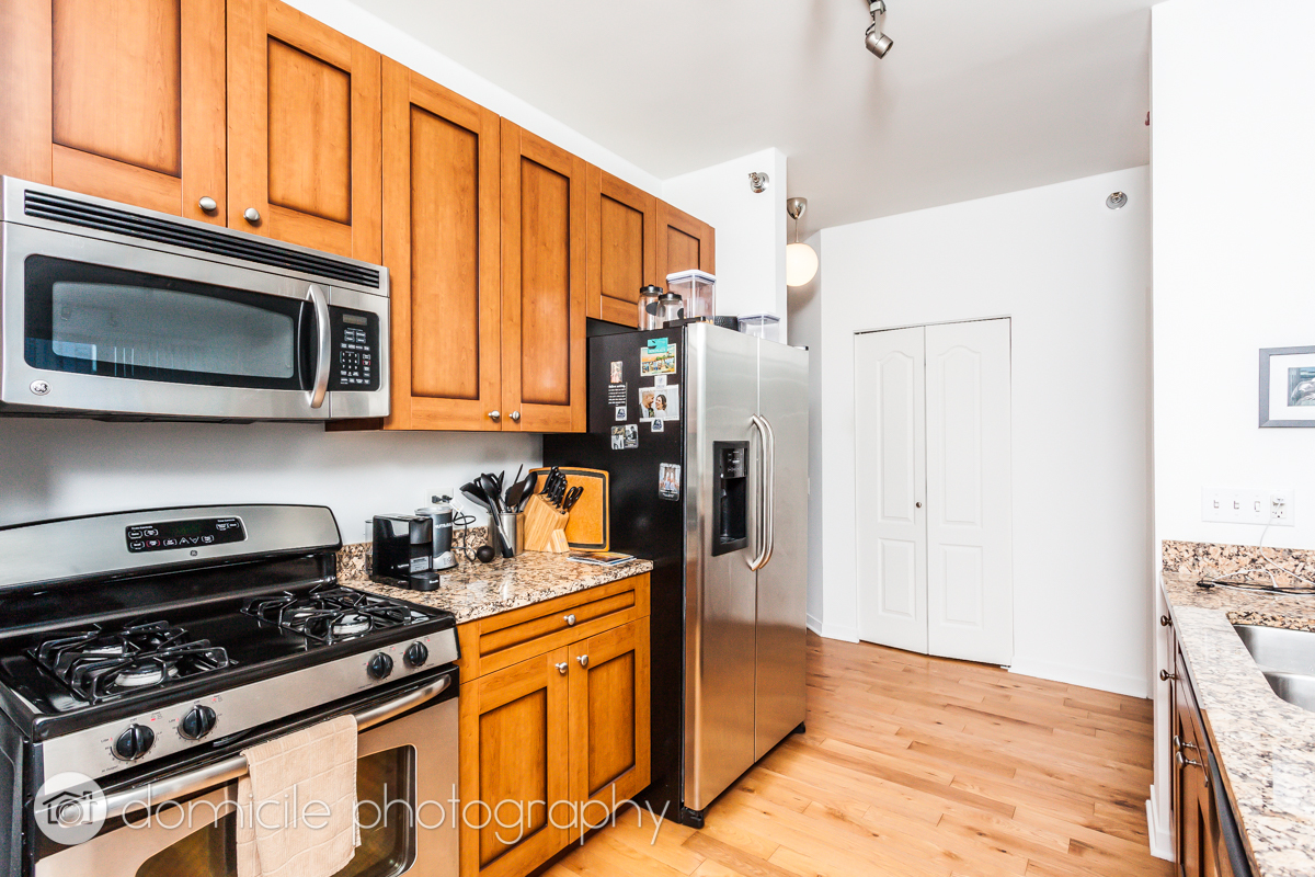 757 N Orleans Street Unit: 811