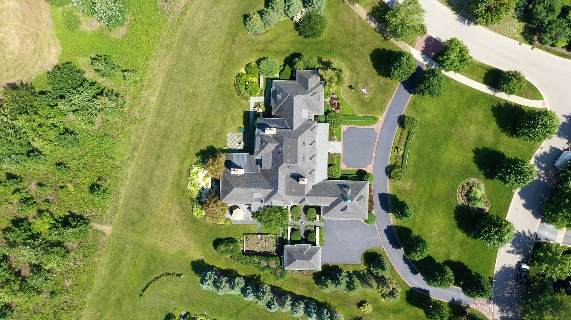 1270 W Whitmore Court