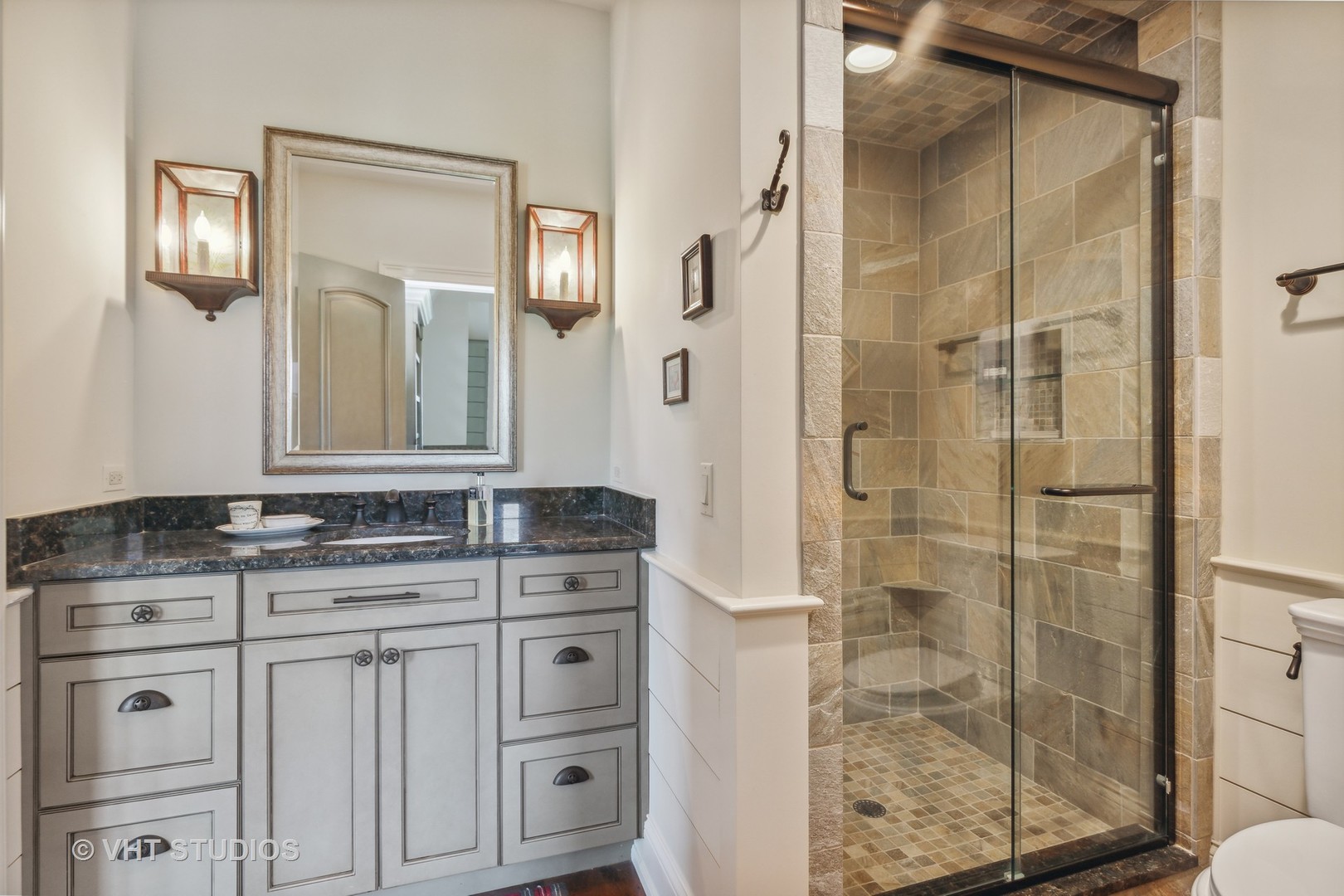 1270 W Whitmore Court