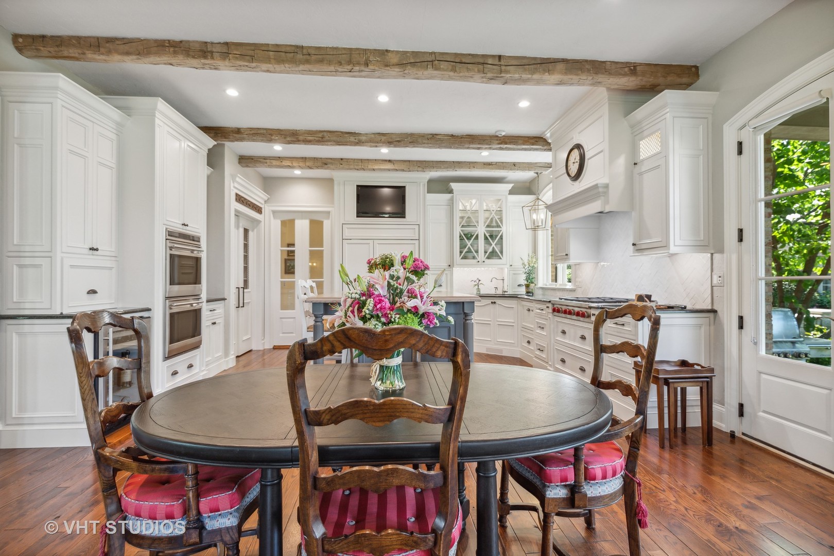 1270 W Whitmore Court