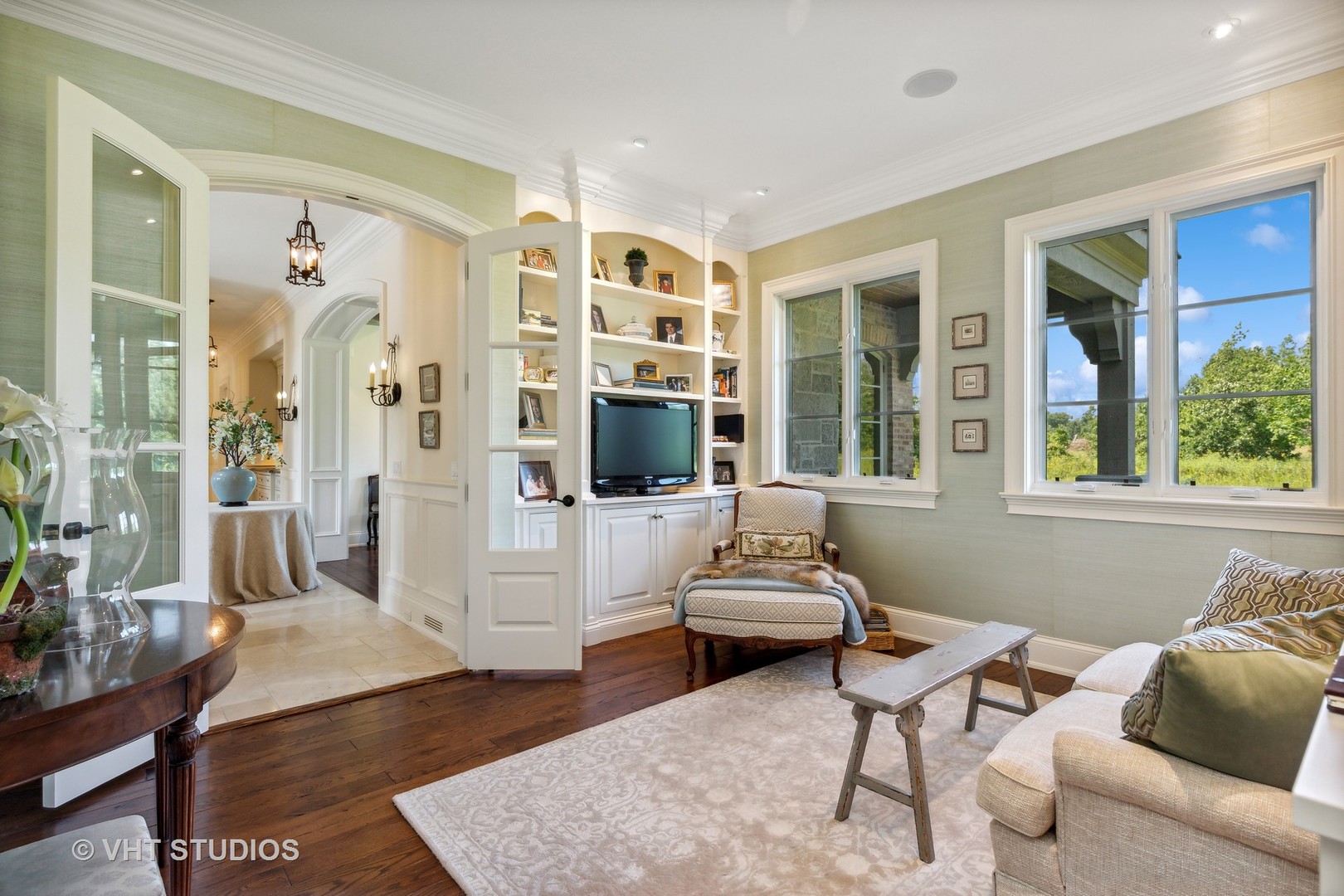 1270 W Whitmore Court