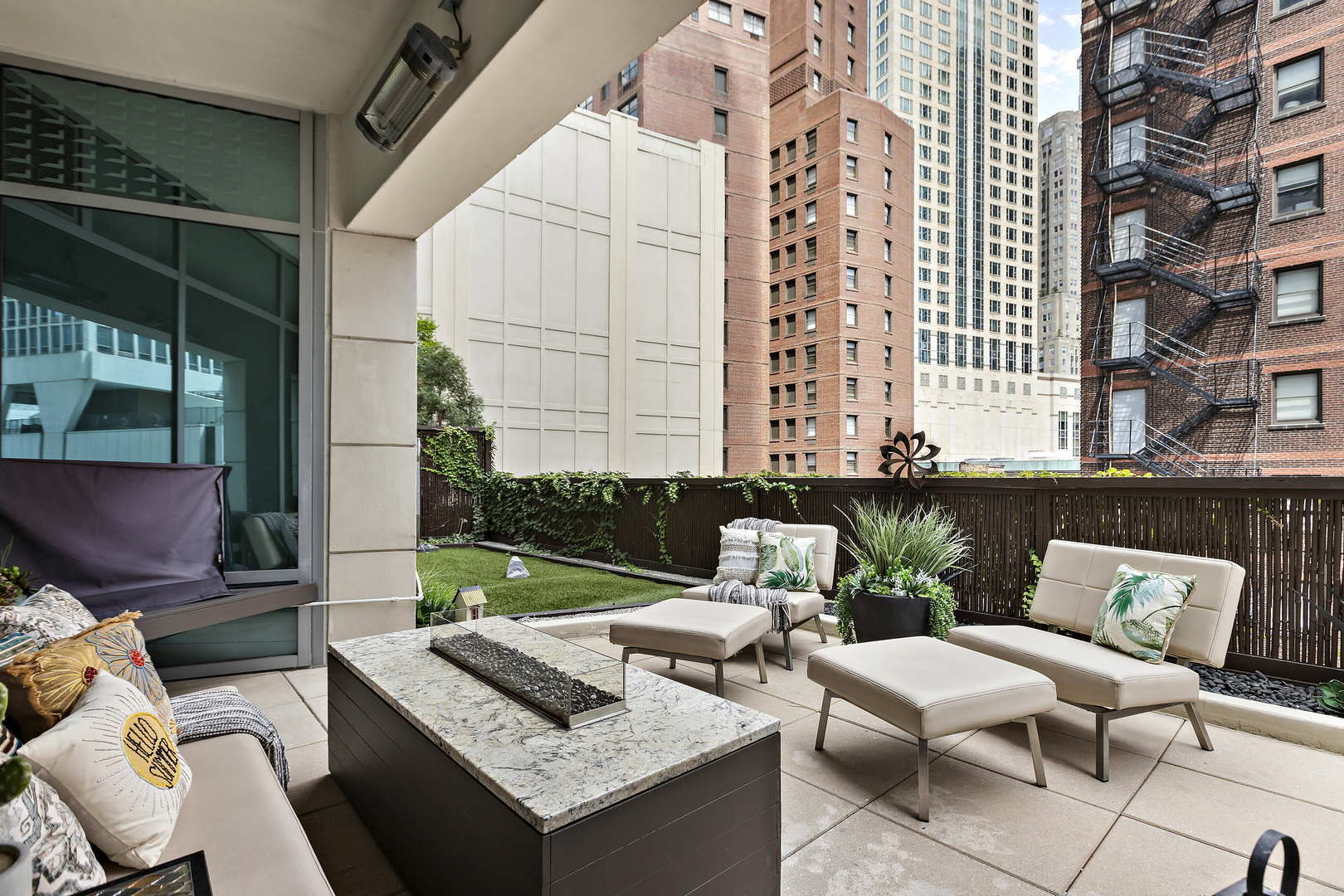 50 E Chestnut Street Unit: 501