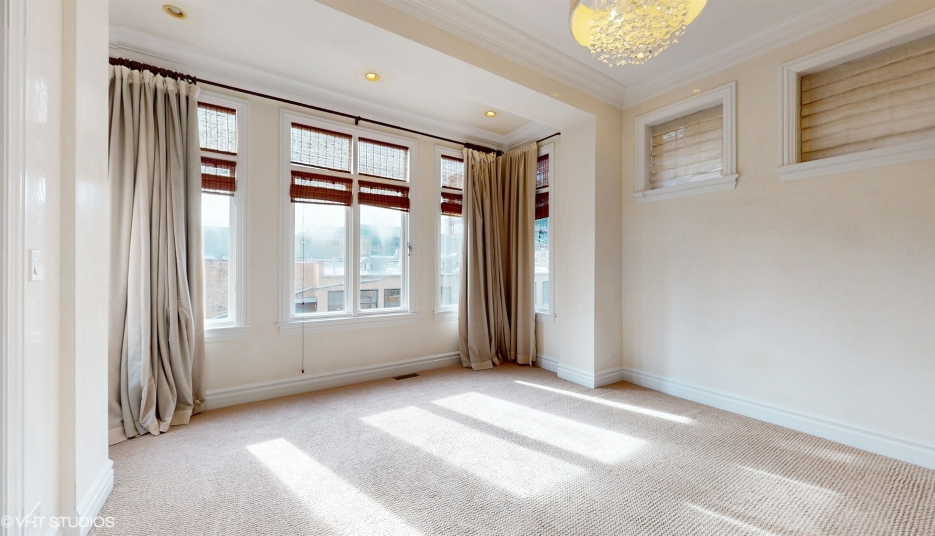 1011 W Fulton Market