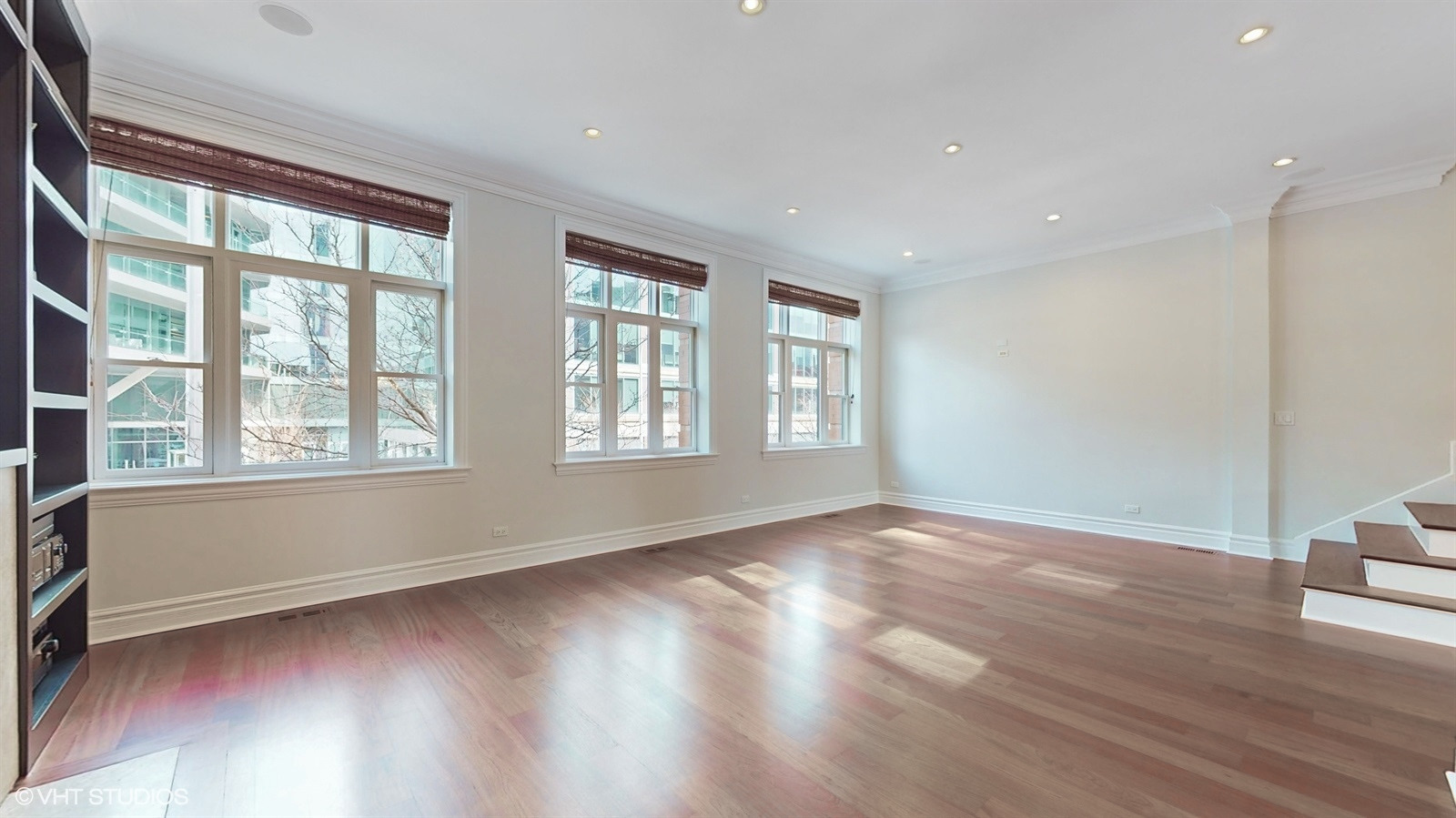 1011 W Fulton Market