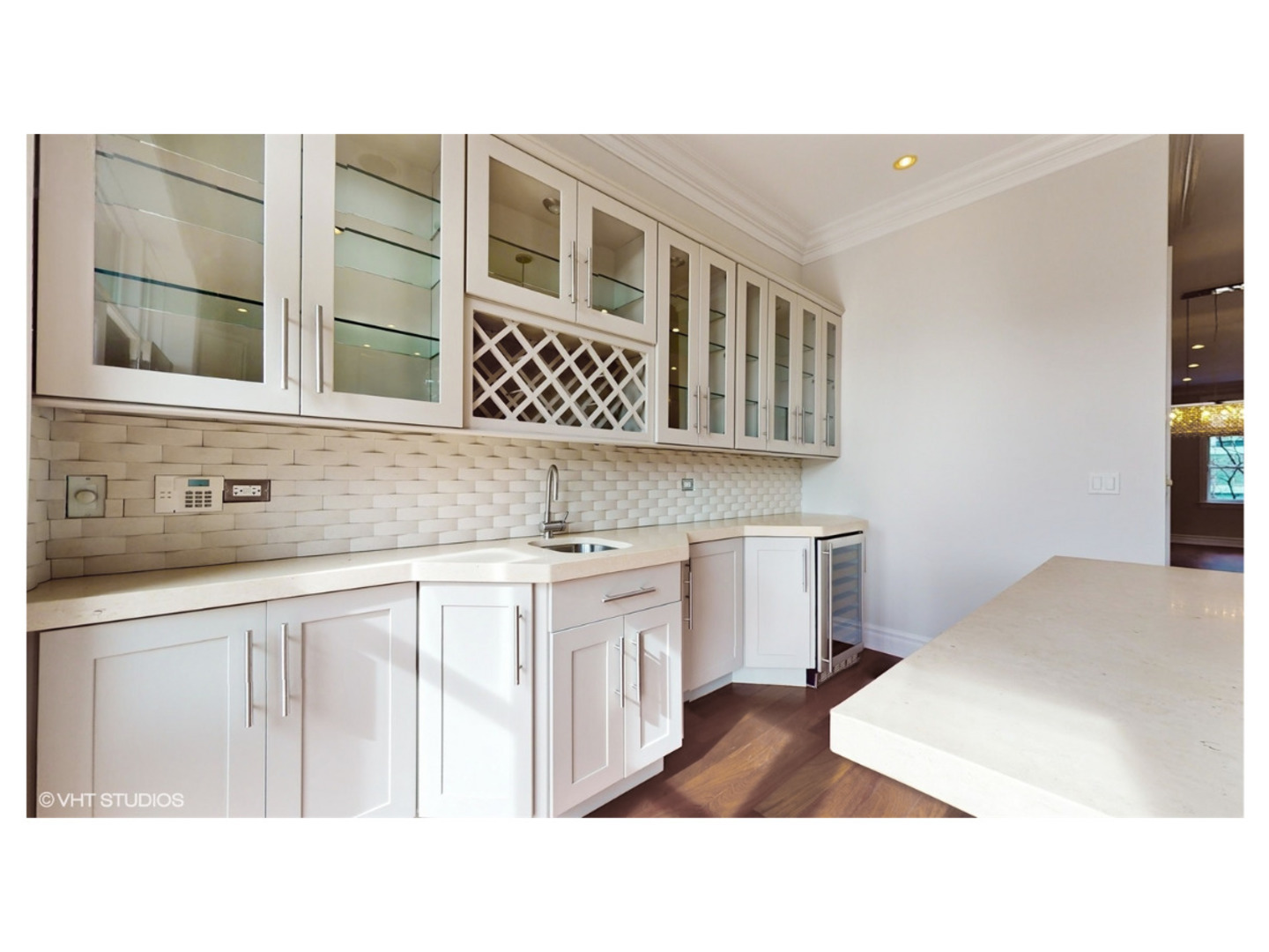 1011 W Fulton Market