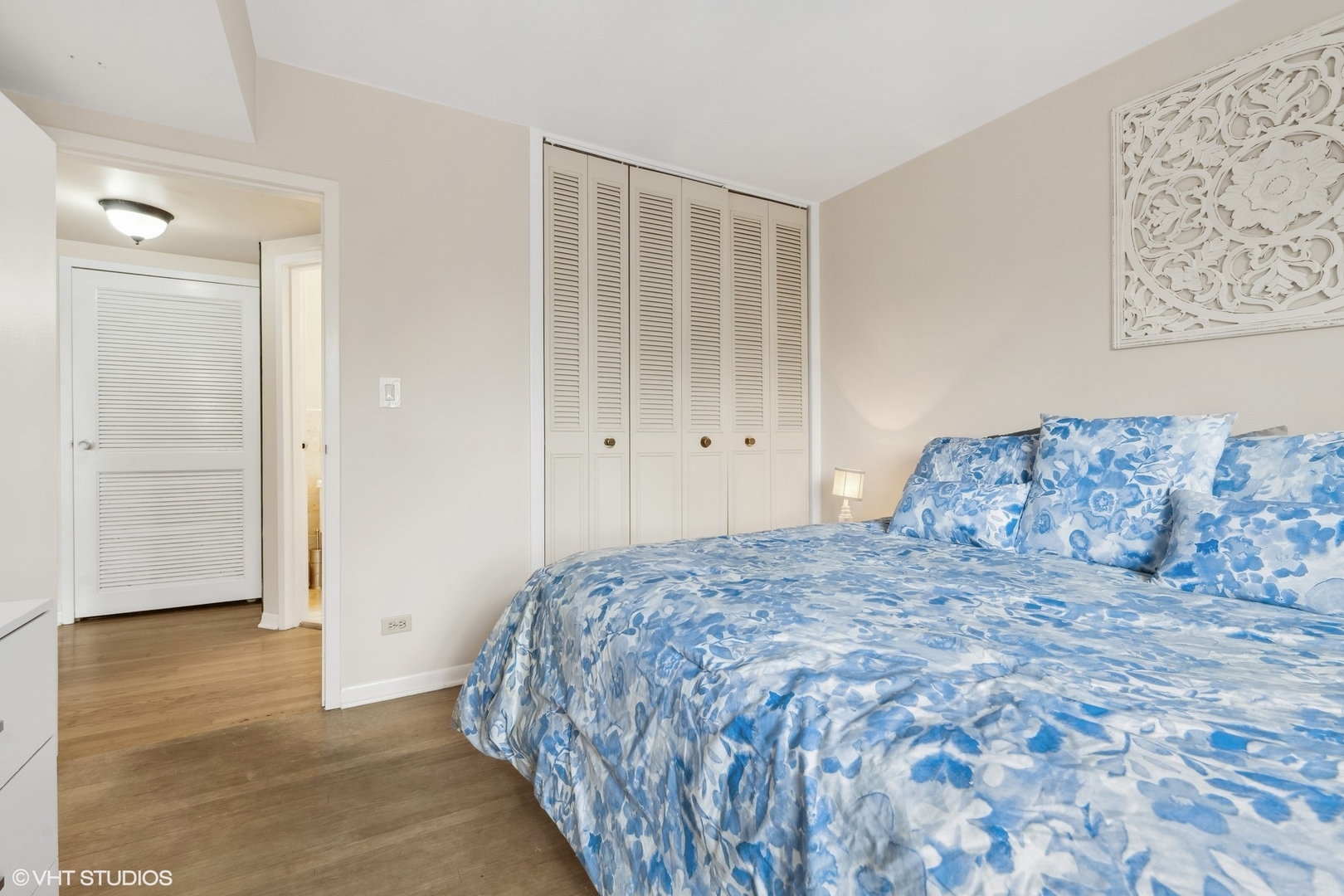 835 RIDGE Avenue Unit: 304