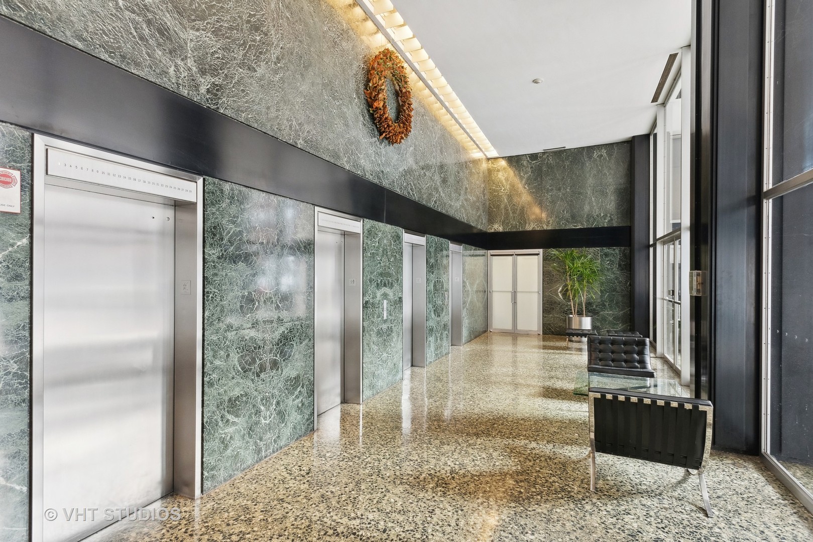 900 N LAKE SHORE Drive Unit: 2505