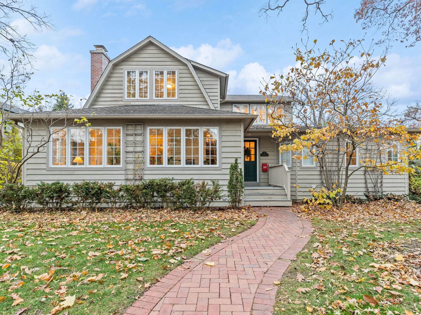 546 E Scranton Avenue