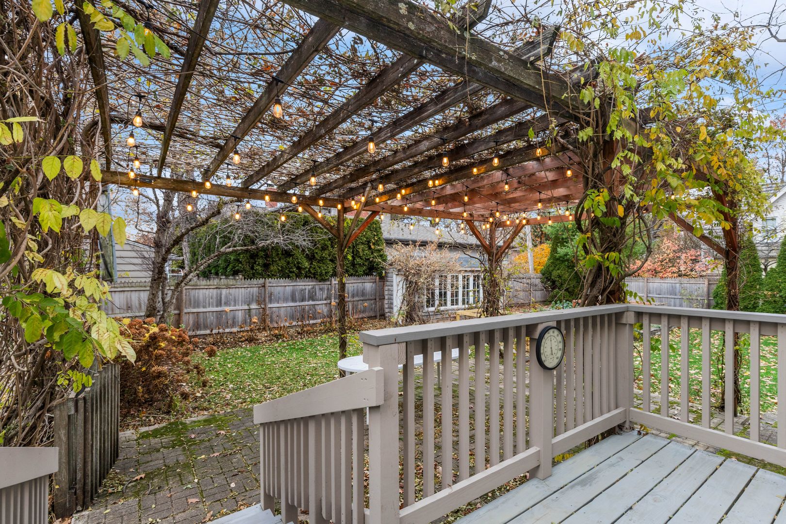 546 E Scranton Avenue