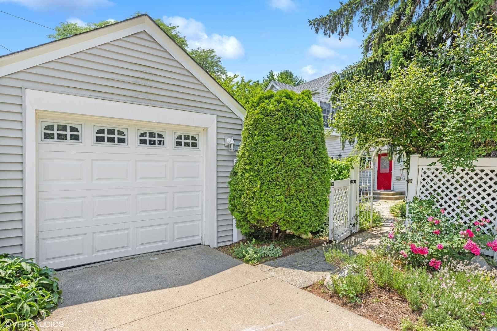 3901 Franklin Avenue