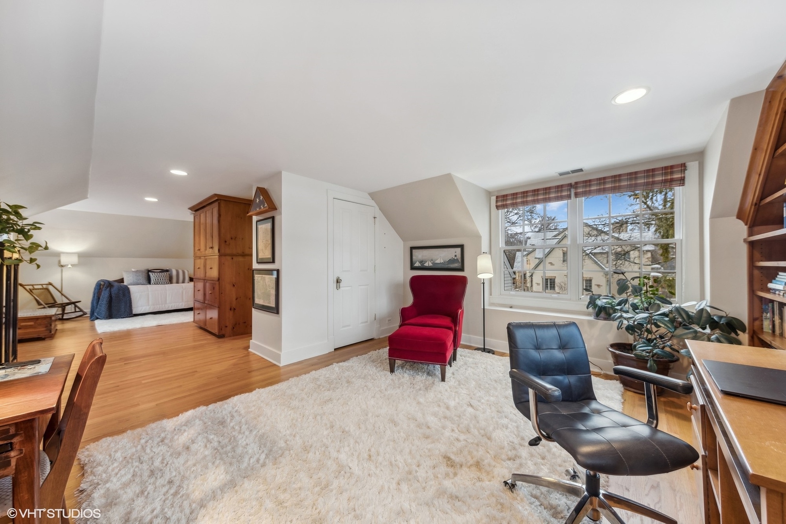 3901 Franklin Avenue