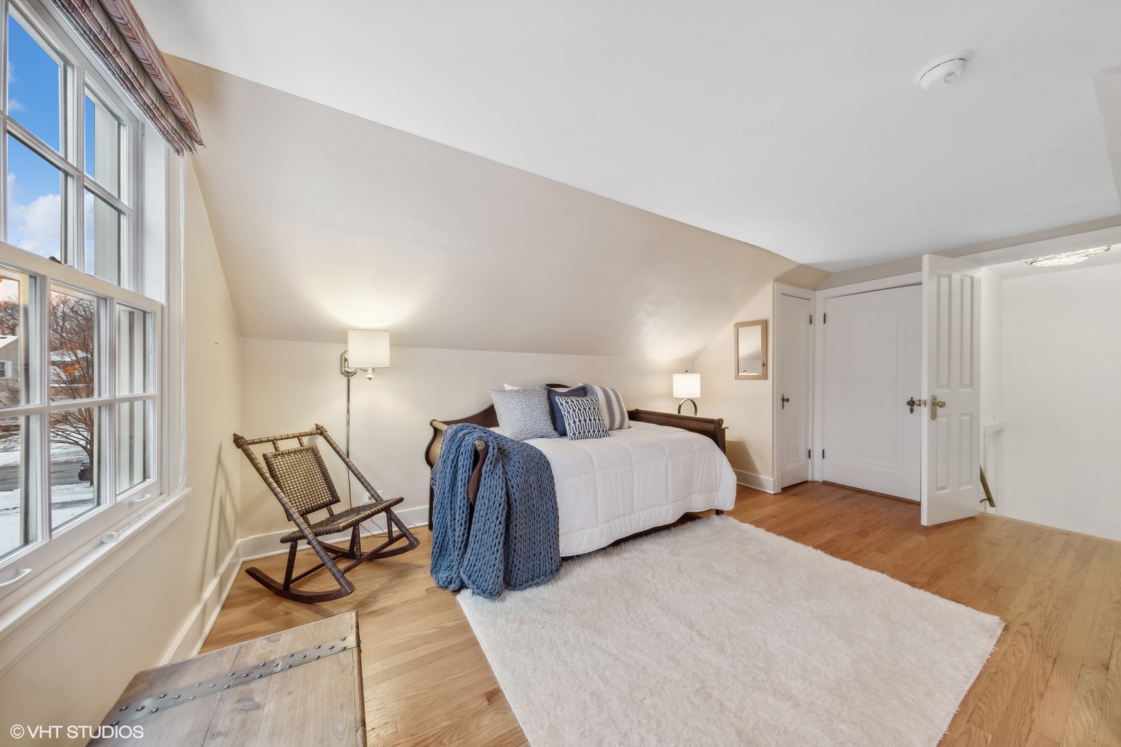 3901 Franklin Avenue