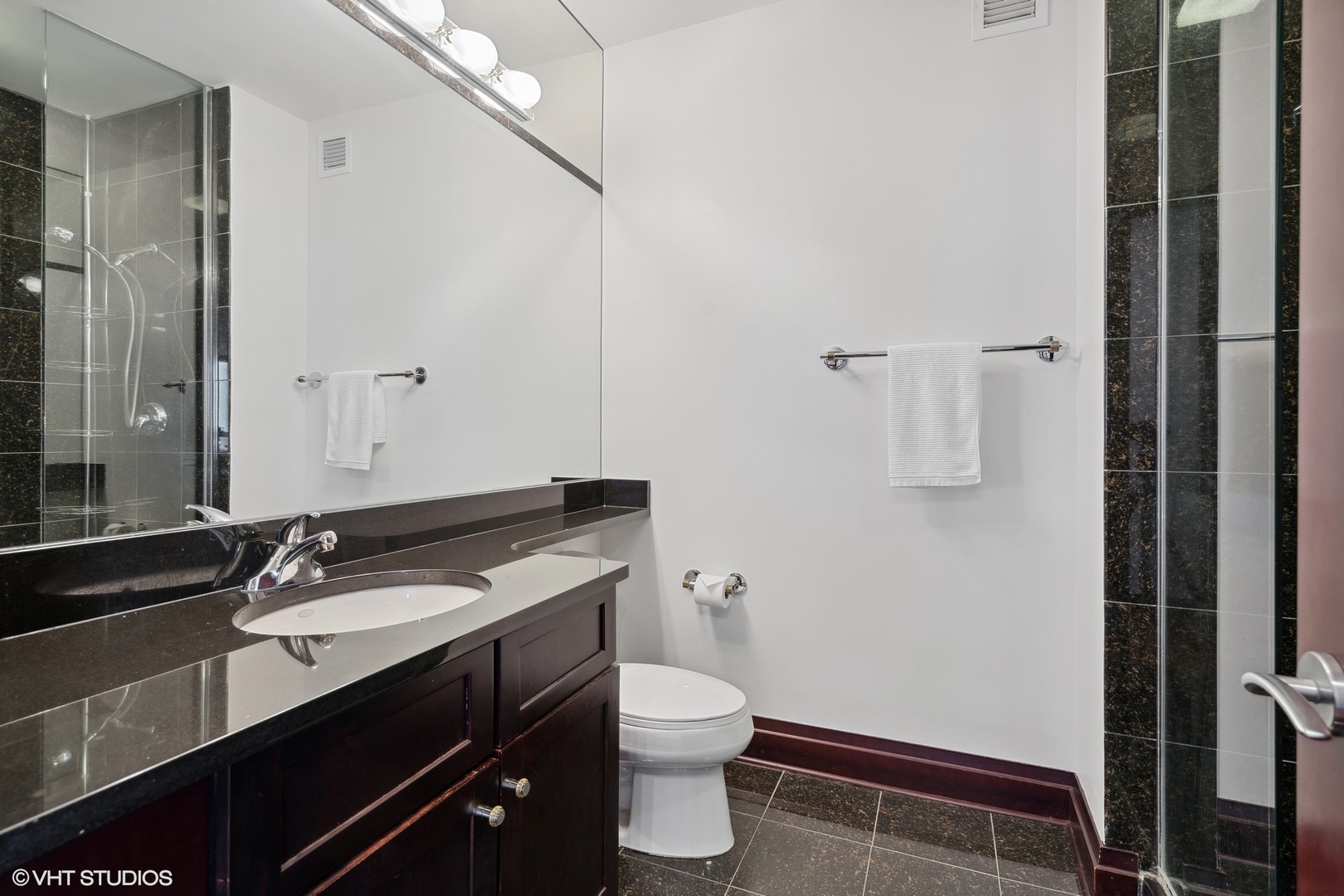 33 W Ontario Street Unit: 31G