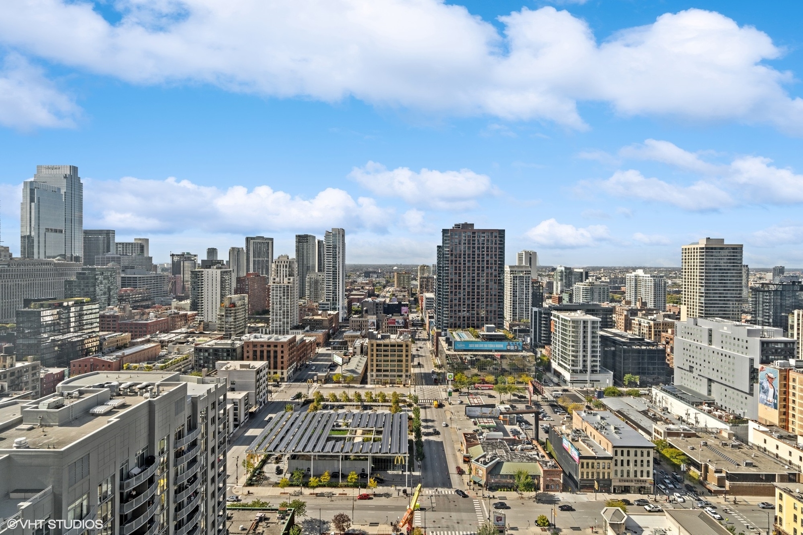33 W Ontario Street Unit: 31G