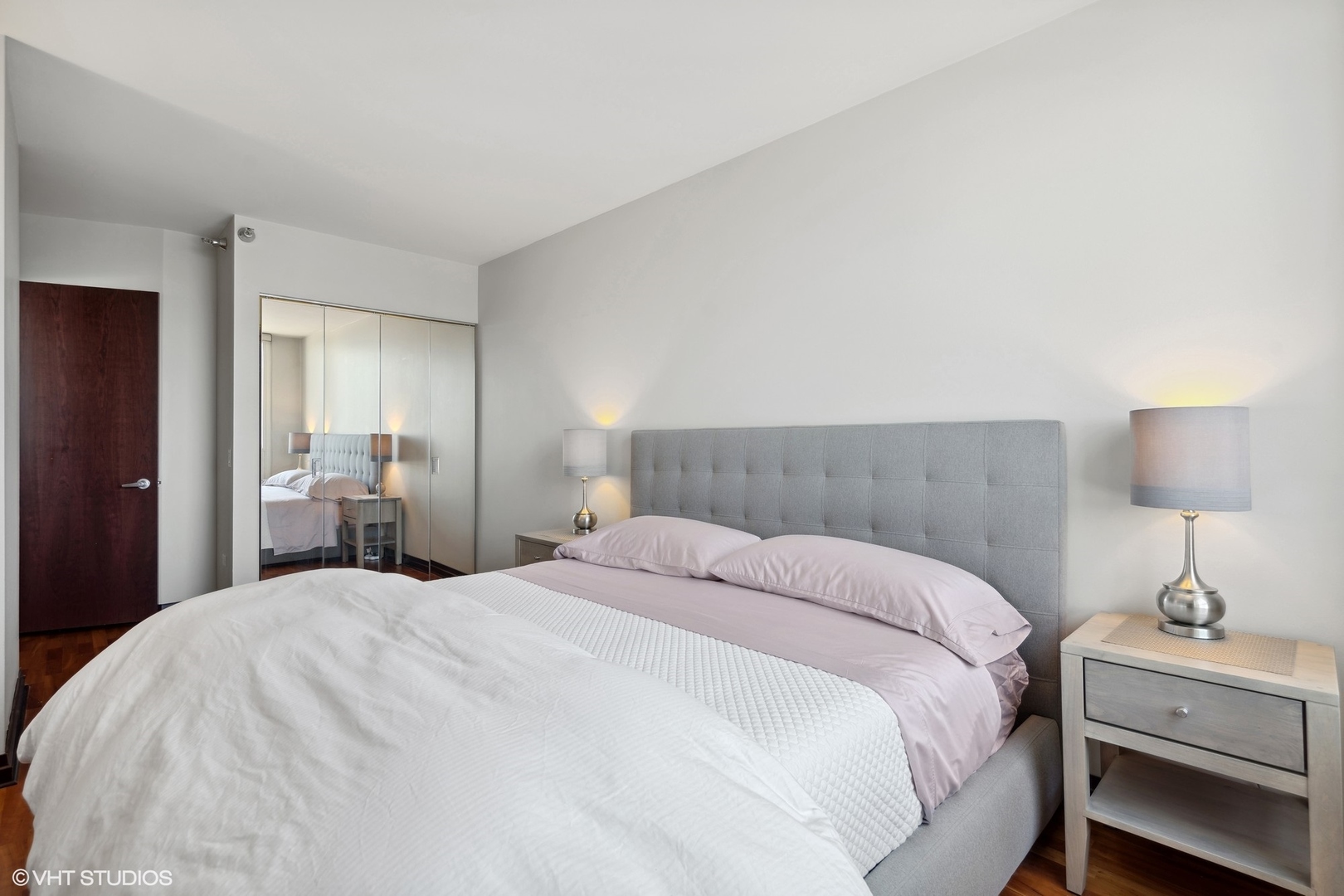 33 W Ontario Street Unit: 31G