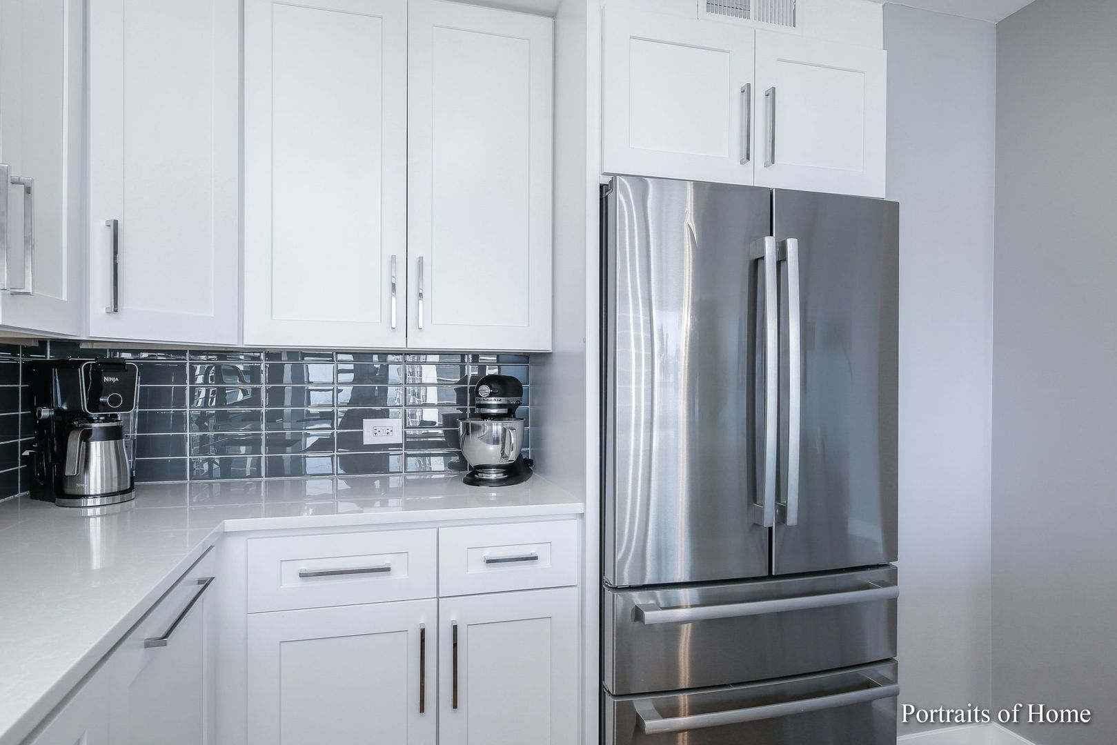 1460 N Sandburg Terrace Unit: 2408