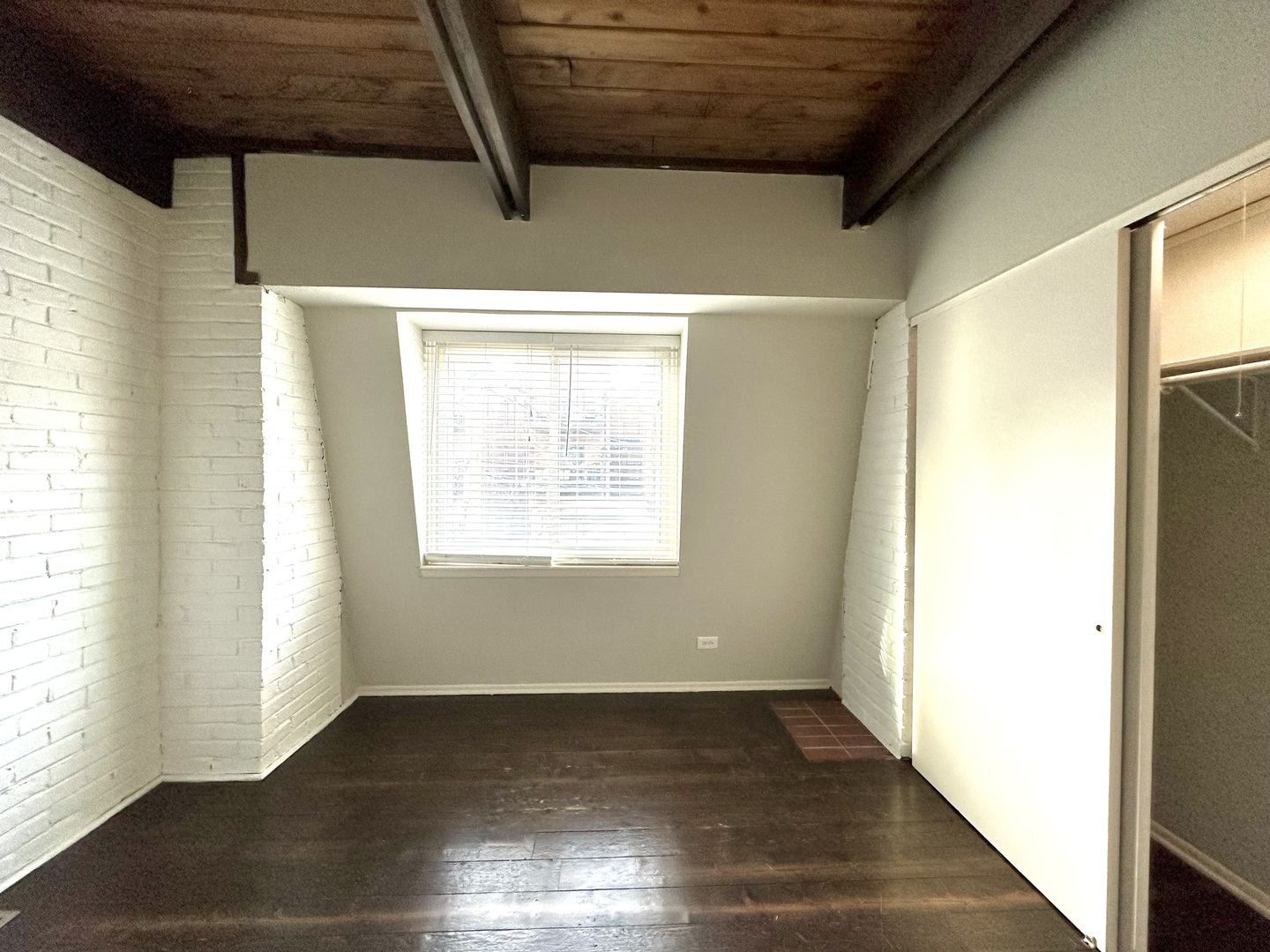 2714 N Mildred Avenue Unit: 7