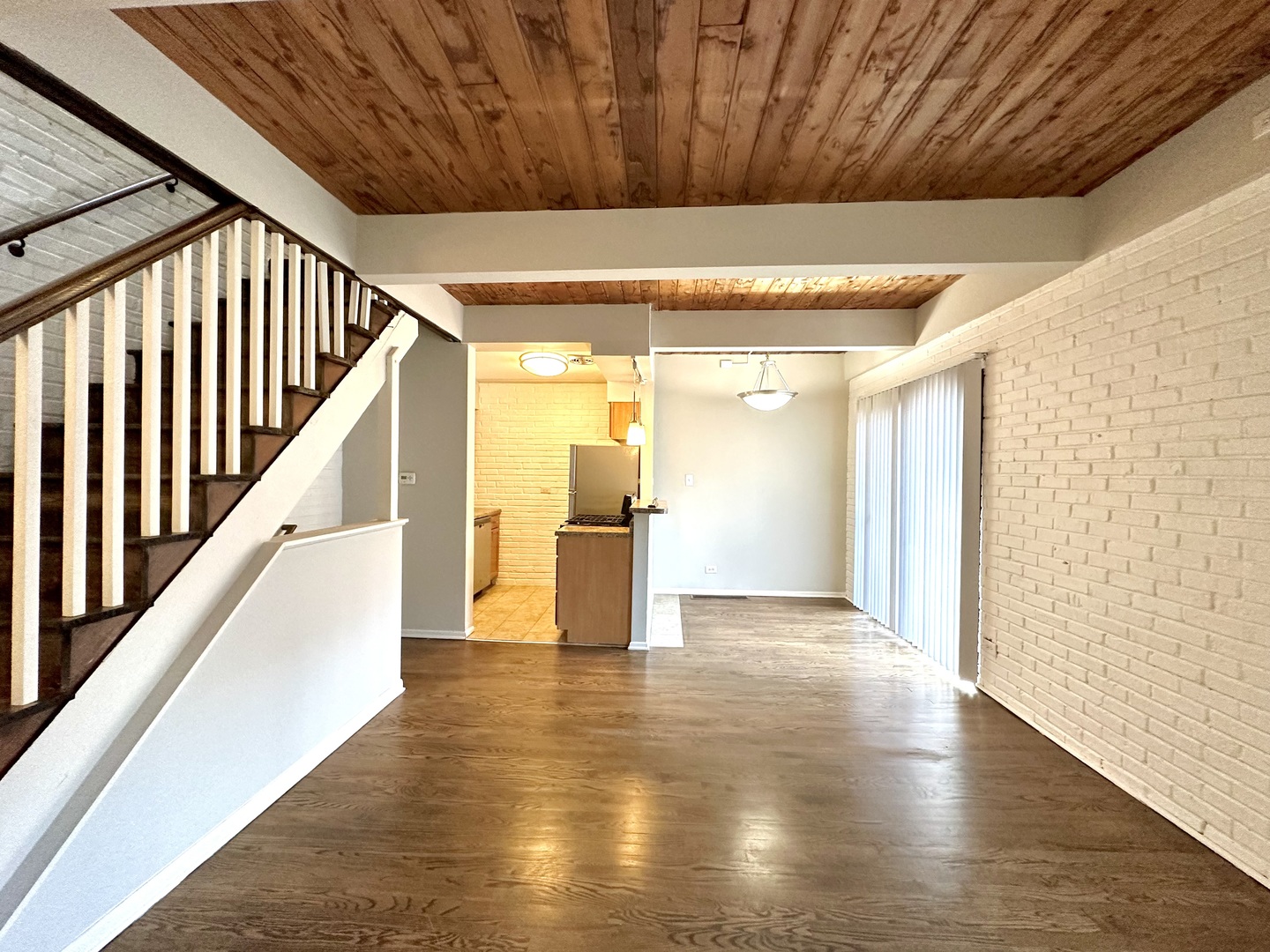 2714 N Mildred Avenue Unit: 7