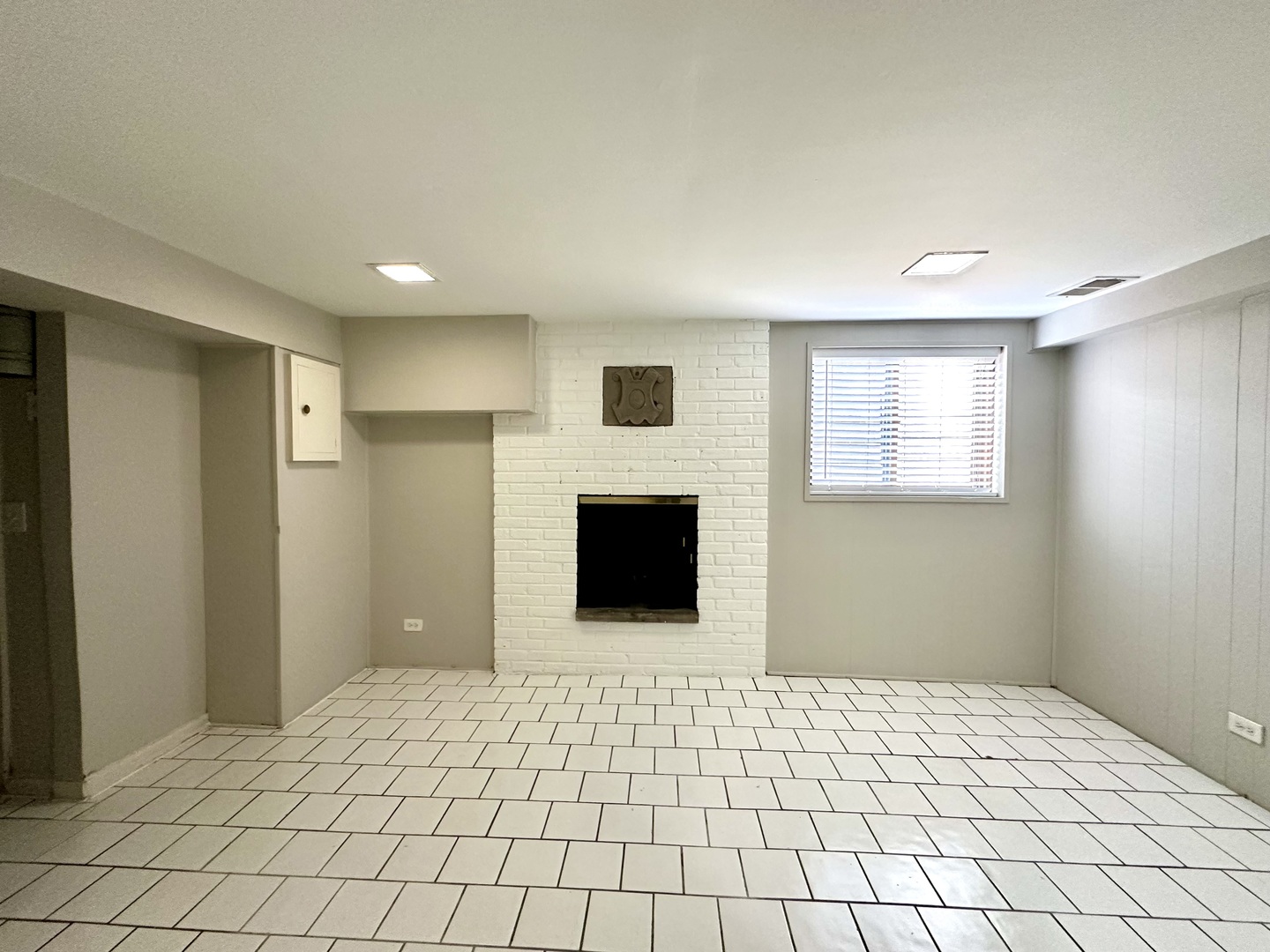 2714 N Mildred Avenue Unit: 7