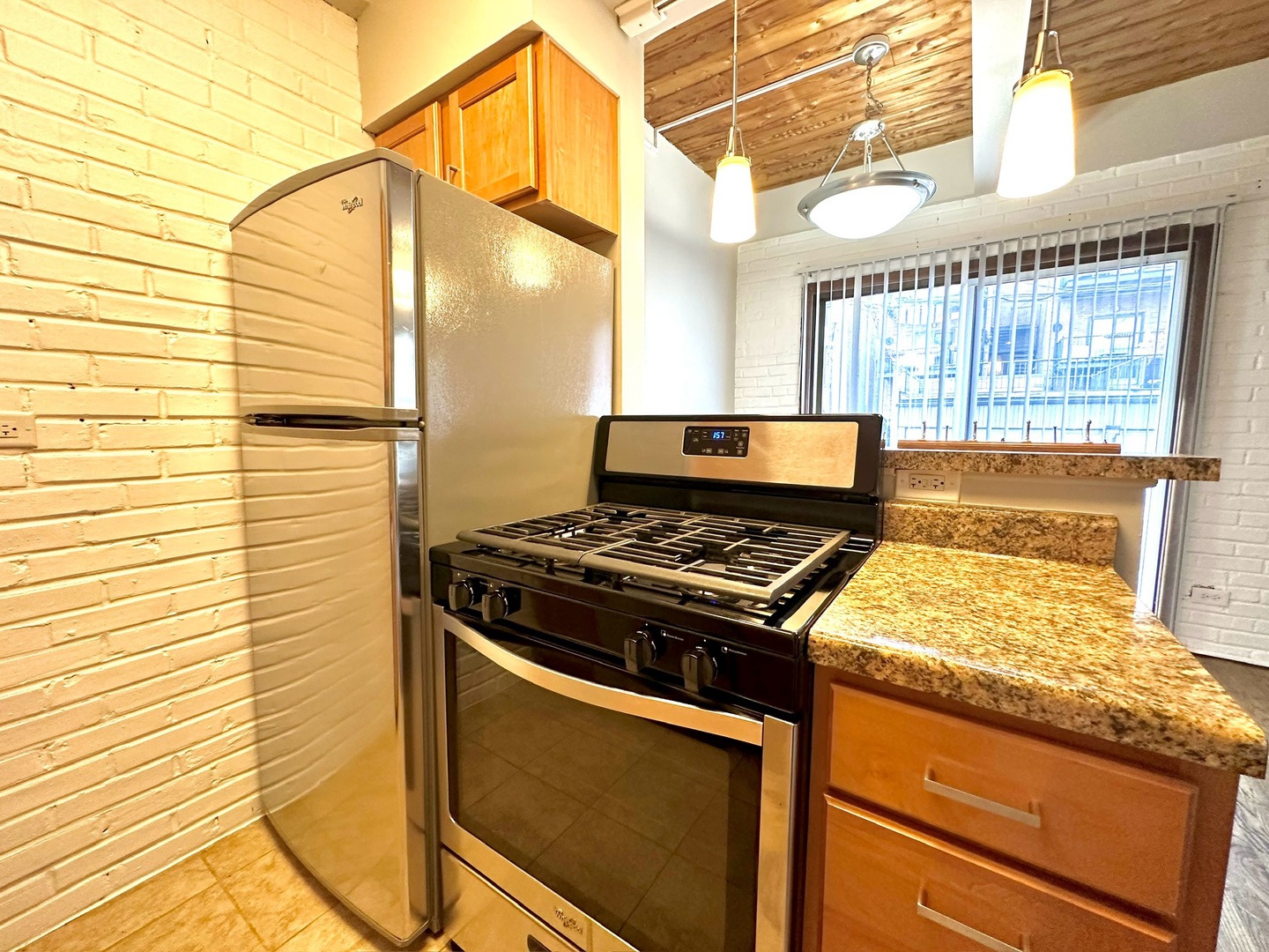 2714 N Mildred Avenue Unit: 7