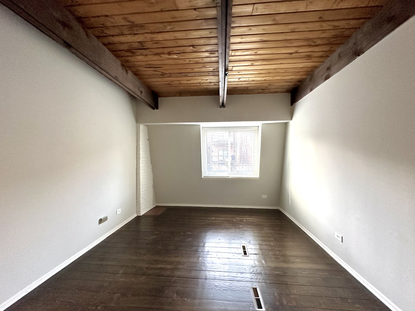 2714 N Mildred Avenue Unit: 7