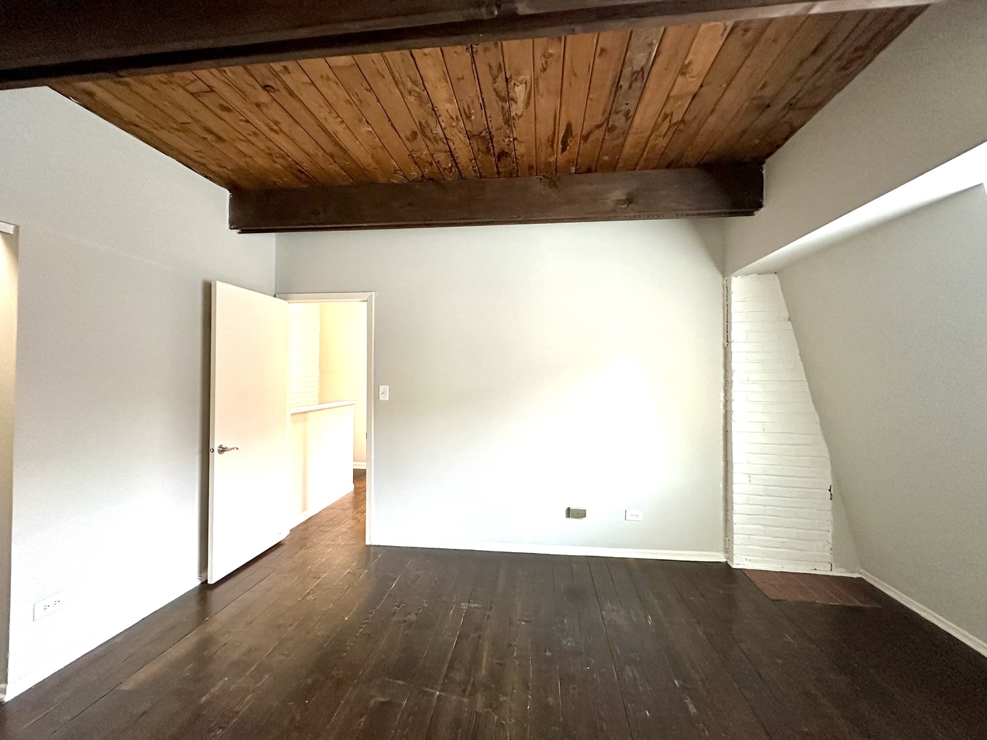 2714 N Mildred Avenue Unit: 7