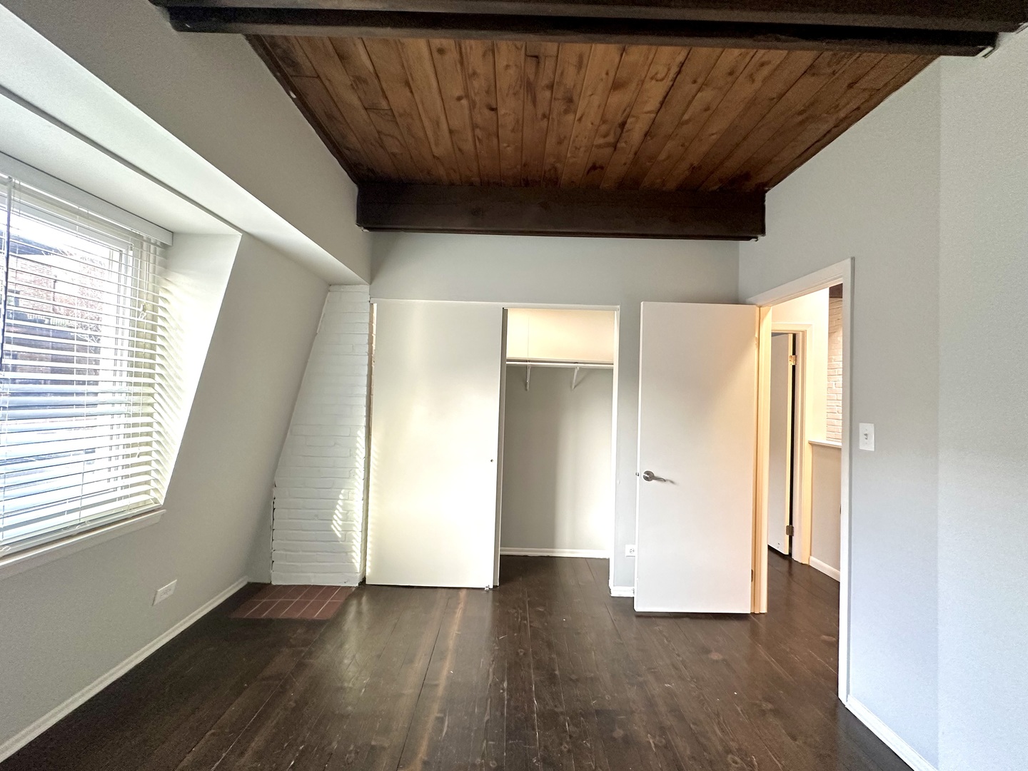 2714 N Mildred Avenue Unit: 7