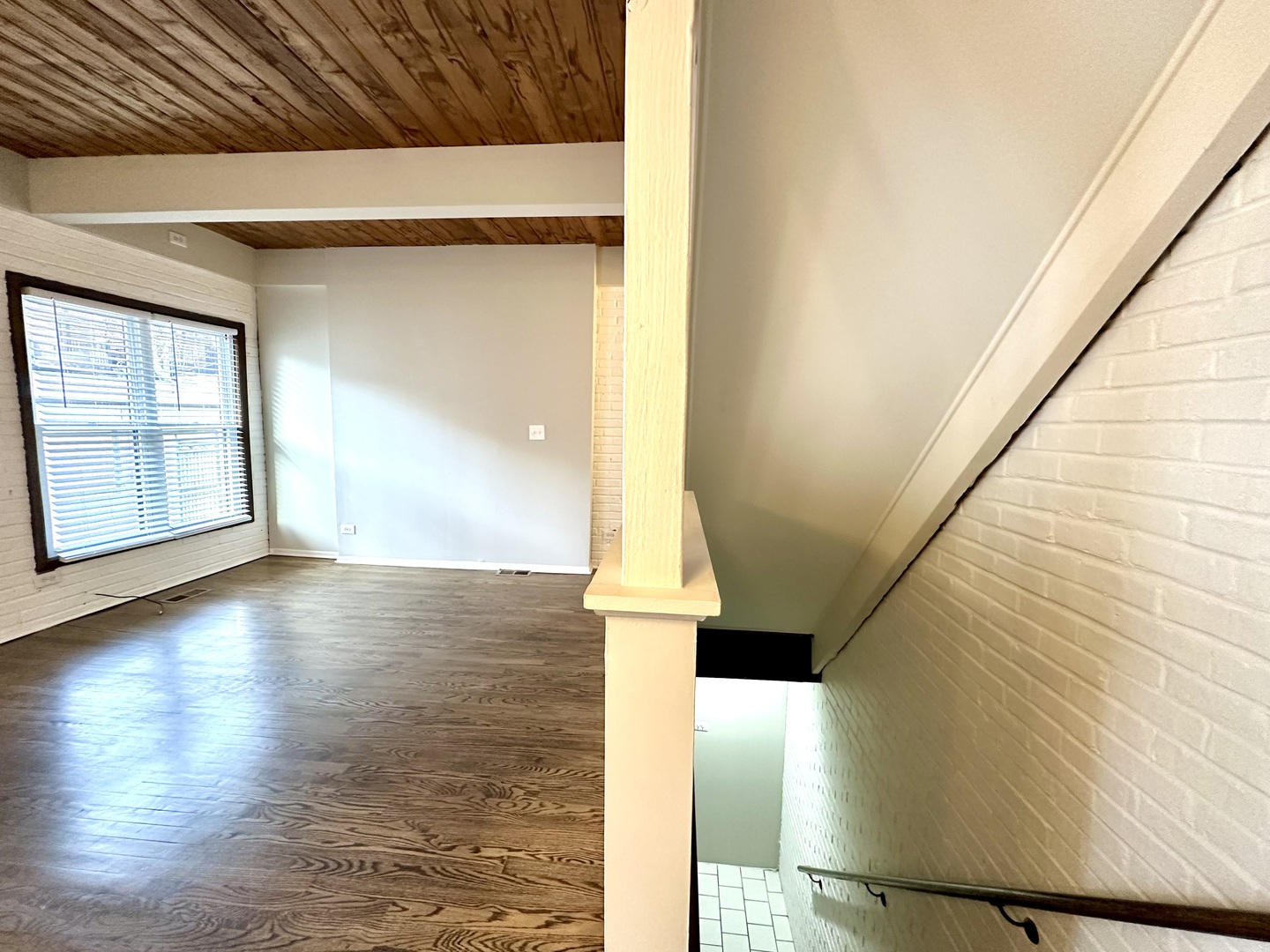 2714 N Mildred Avenue Unit: 7