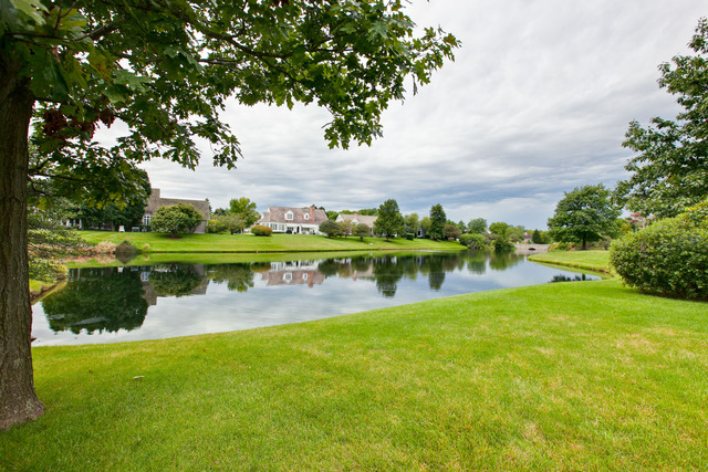 1745 W Broadland Lane