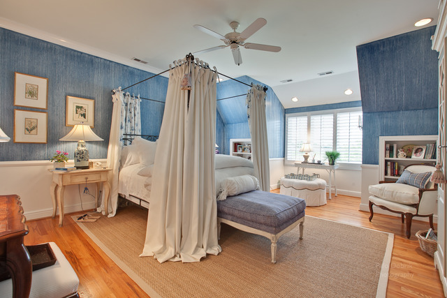 1745 W Broadland Lane